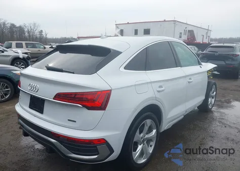 2023 Audi Q5 Sportback Premium Plus 45 Tfsi S Line Quattro S Tronic z USA, uszkodzony, nr VIN WA15AAFYXP2094032